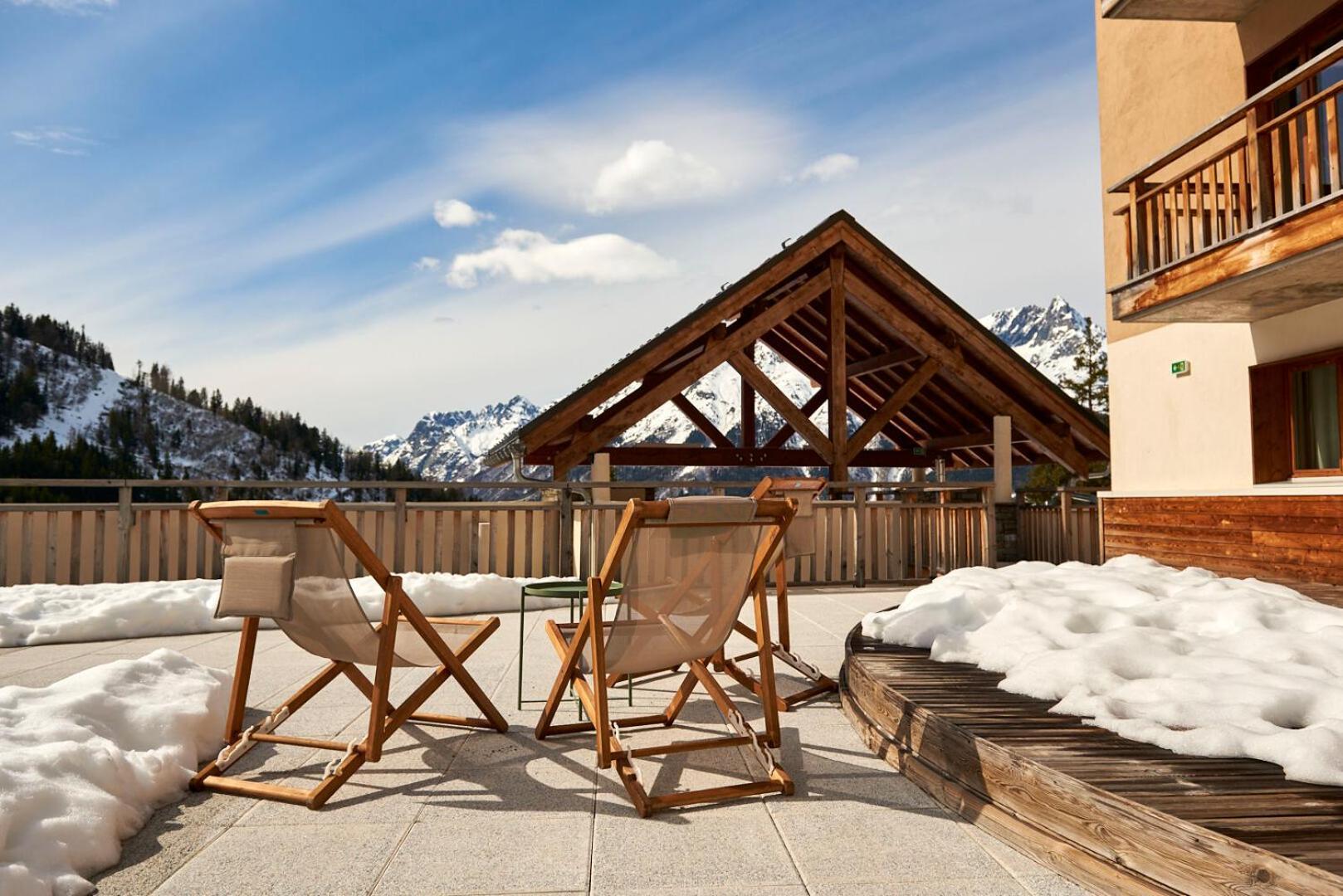 Villages Clubs Du Soleil - Oz En Oisans Oz Екстер'єр фото